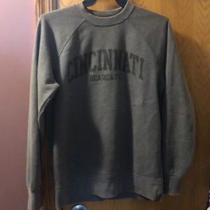 Cincinnati Bearcats sweatshirt